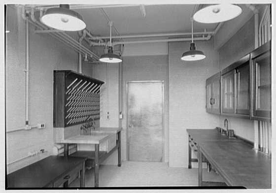 Bellevue Hospital. Model laboratory VIII