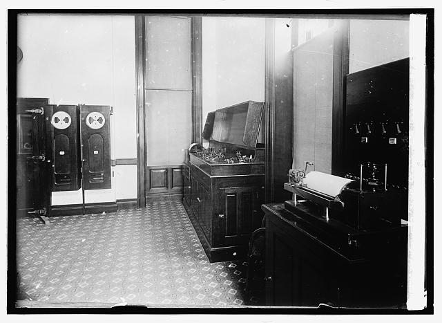 Naval Observatory tran[...] clock, switchboard &...