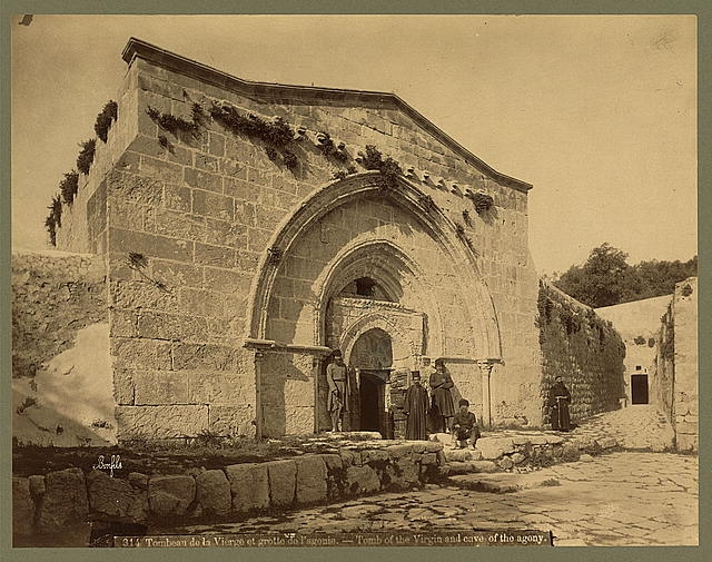 Tombeau de la Vierge et grotte de l'agonie Tomb of the...