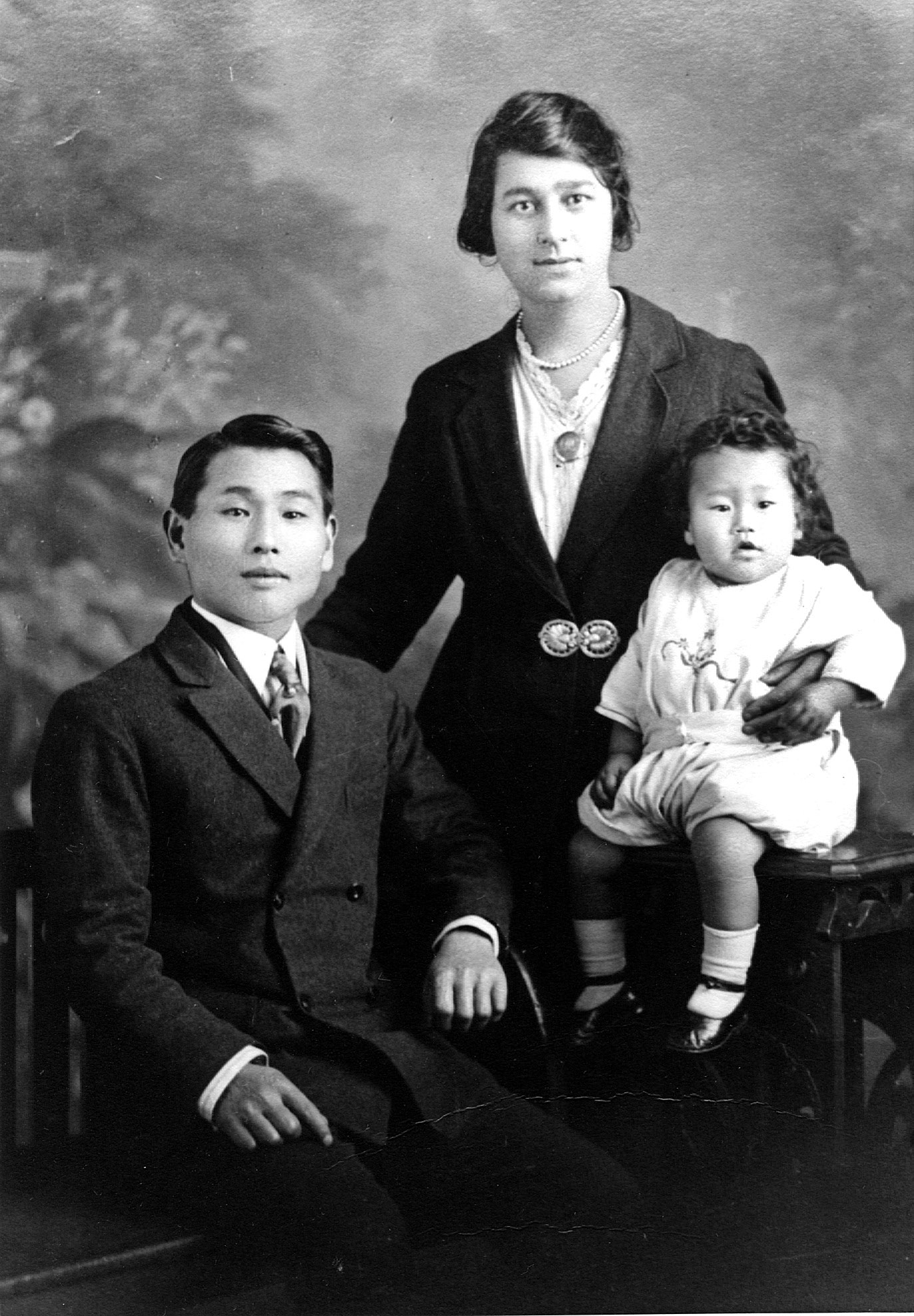 Peter Yoneichi Kuramoto family