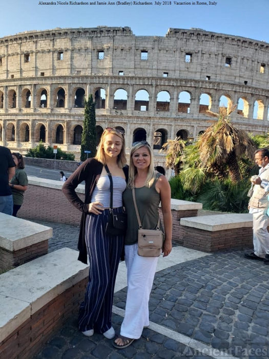 Ally and Jamie Richardson, Rome