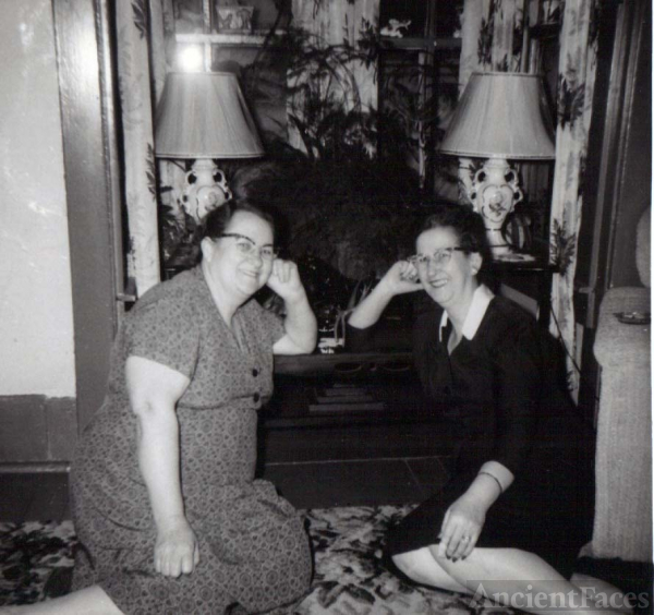 Alice Oliver Poole & Adel Oliver Duckworth