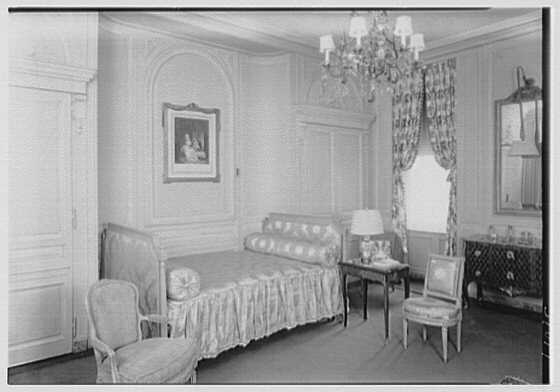 Dr. and Mrs. A. Hamilton Rice, residence at 901 5th Ave.,...