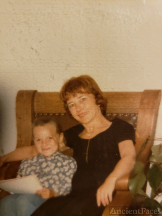 Shirley Annette (Knautz) Pasbrig