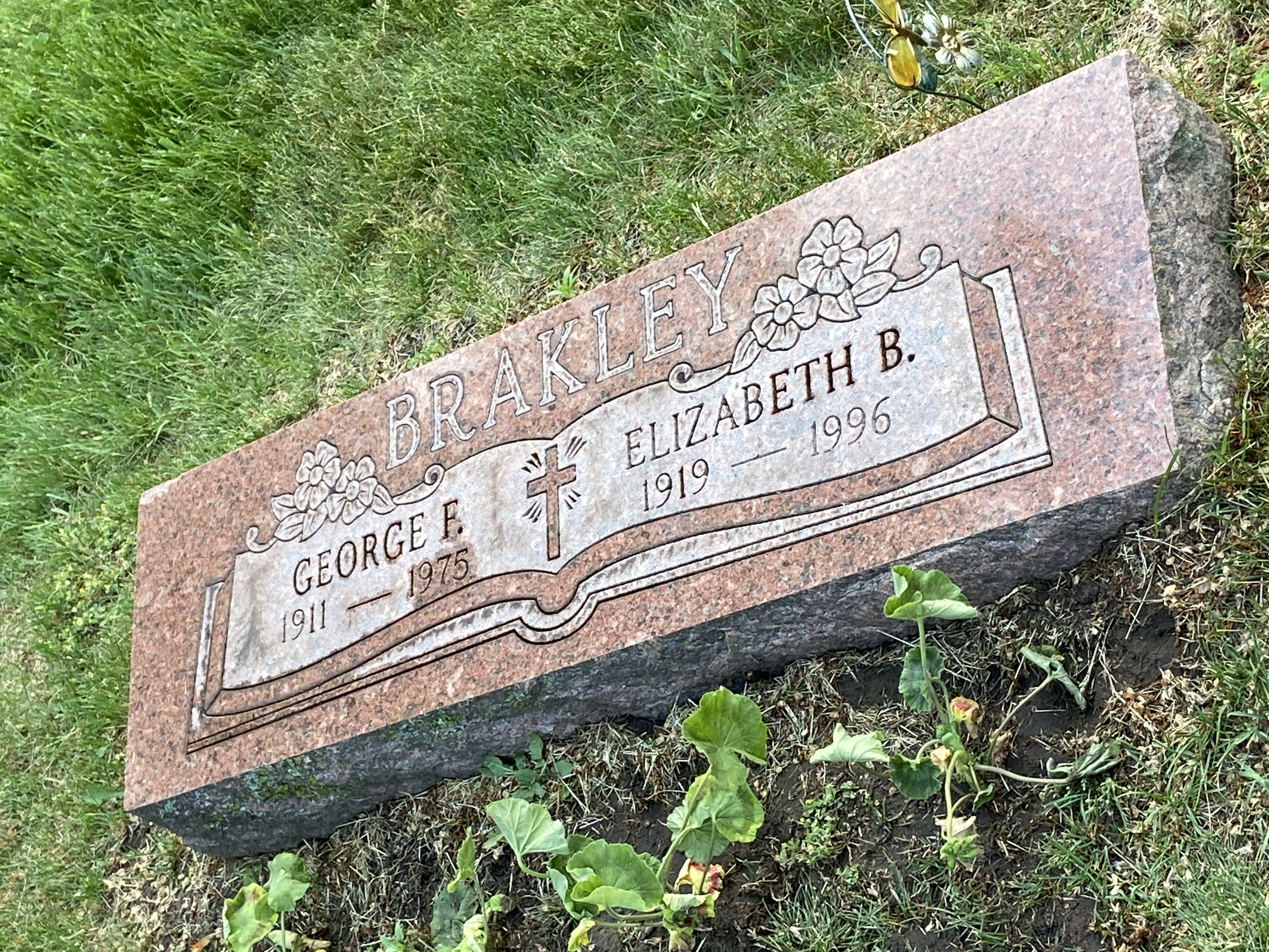 Headstone at Elizabeth grave 6/8/ 2021