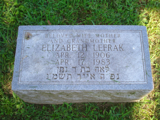 A photo of Elizabeth Lefrak
