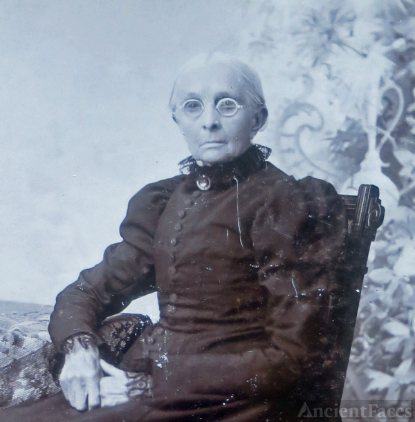 Purthena (Crawford) Lampman