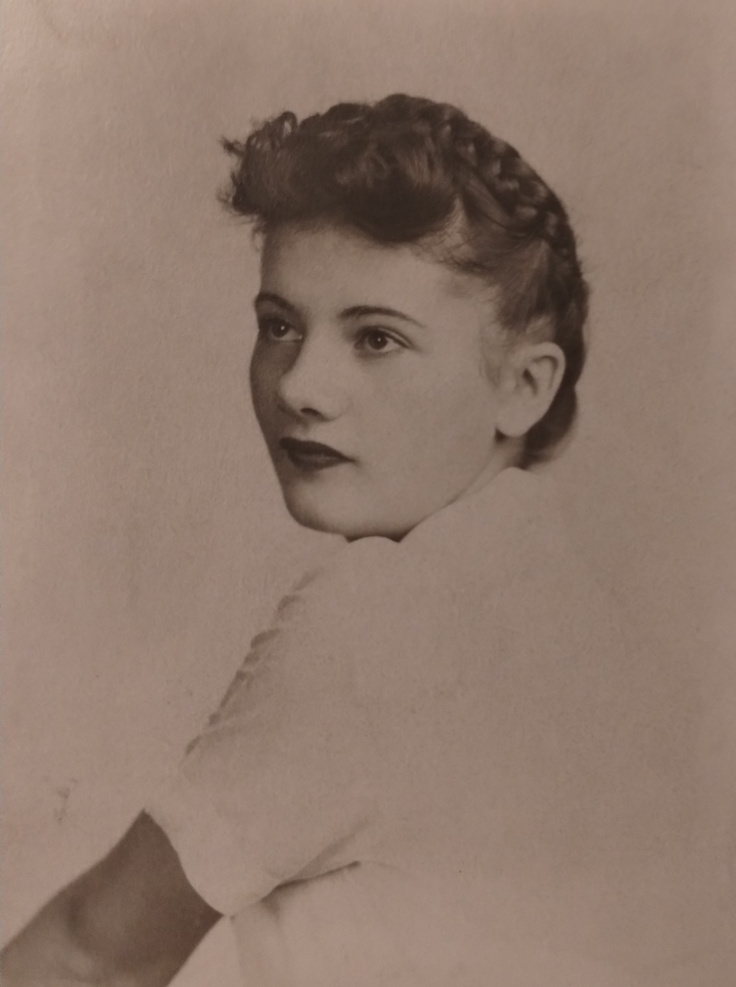 June Maurine Forcier