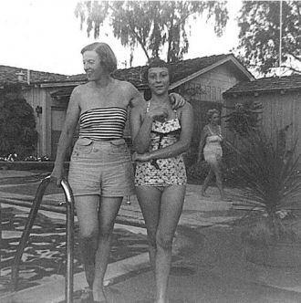 Peggy & Sallie Christiansen