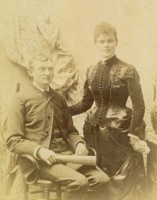 Uncle Gustaf & wife in Chicago