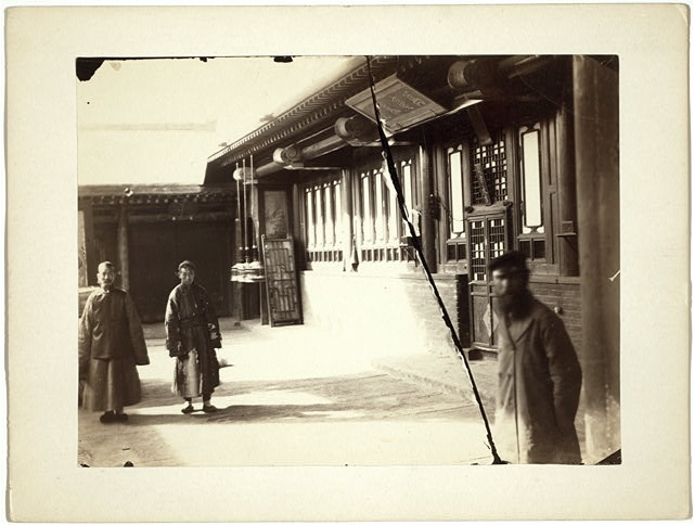 Chinese merchants' house in Miamachin [i.e. Maimachen]