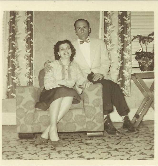 Paul & Lois (Vertrees) Pippin, Kentucky 1953