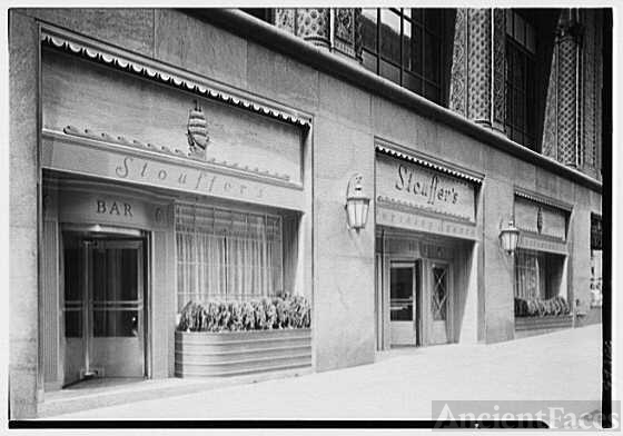 Stouffer's restaurant, E. 42nd St., New York City. Sharp...