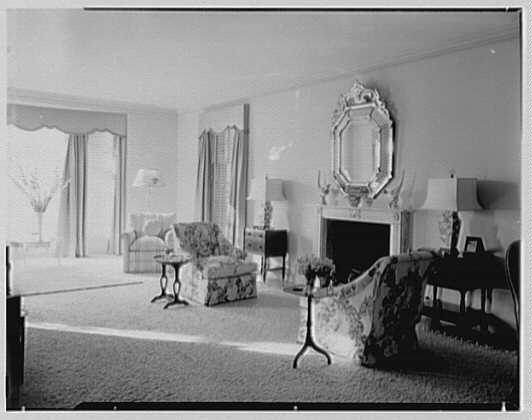 Hon. J.B. Drew, residence at 822 County Road, Palm Beach,...