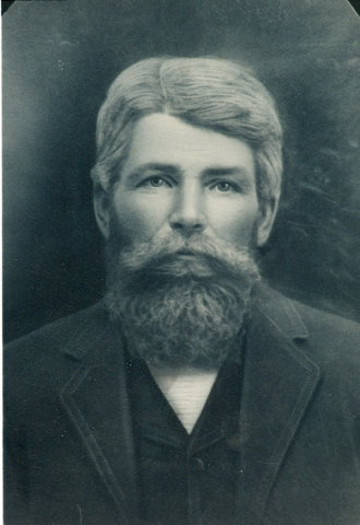 August Molzahn, born Prussia, died Port Orchard, WA.
