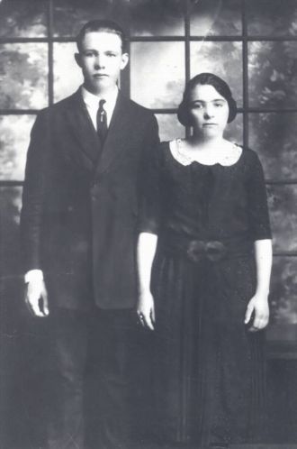 Kahler-Bohl Wedding Day 1924