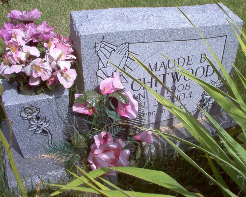 Maude Bunch Chitwood's Headstone