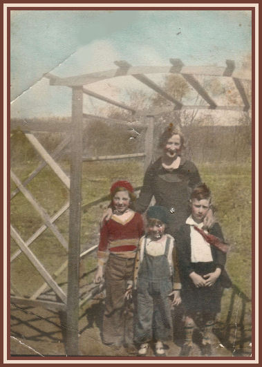 Lettie Getman, Maryland and Luella Vrooman, and Little Billy 