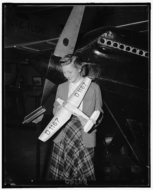 Smithsonian gets model of first German plane to fly...
