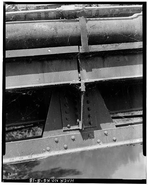 18. GUSSET PLATE, LOWER CHORD AND UTILITY STEP -...