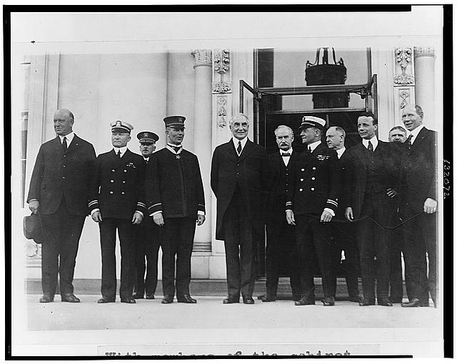 With members of the cabinet congratulating congressional...