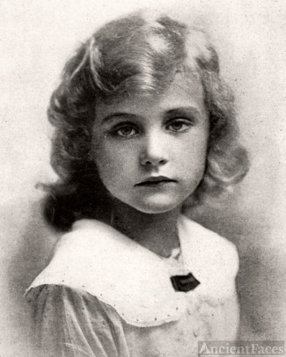 Madge Evans 001