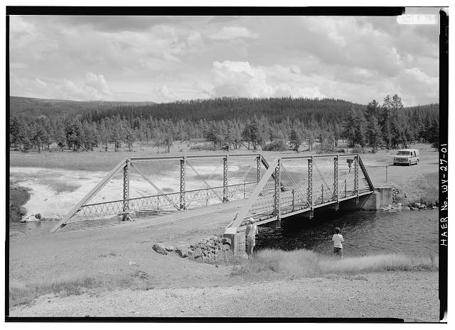 1. PERSPECTIVE VIEW LOOKING NORTHEAST - Firehole River...