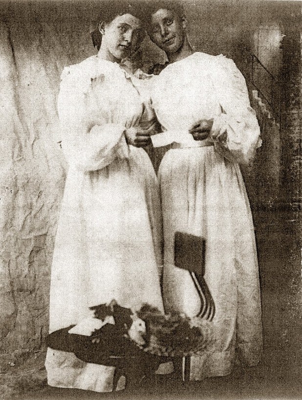 Matilda and Elvira Inabnit