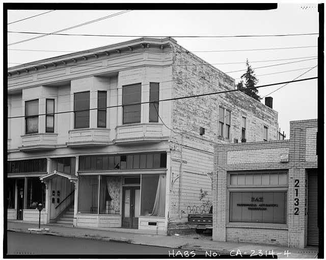 4. OBLIQUE VIEW OF WEST SIDE AND PARTIAL NORTH FRONT,...