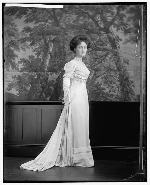 BERNSTORFF, COUNTESS L.A.