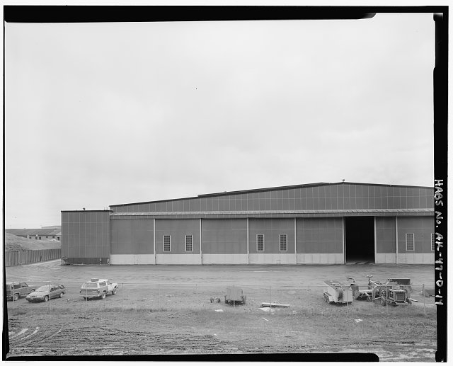 14. EXTERIOR VIEW LOOKING SOUTHEAST - Kodiak Naval...