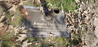  Amanda L Keister