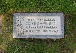 Harry Jr Chakmakian