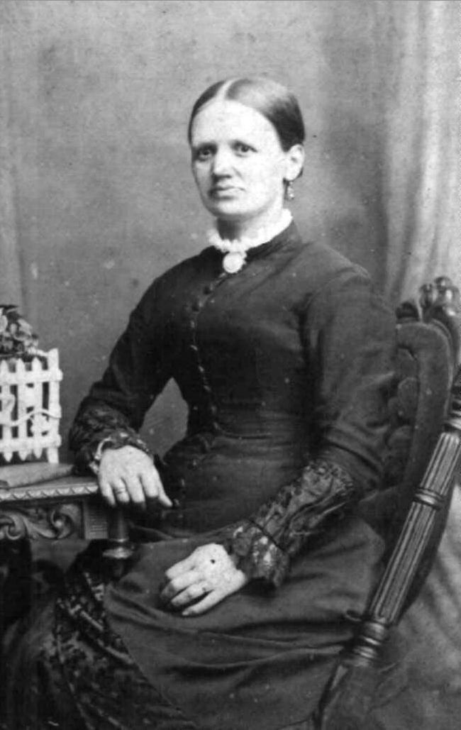 Betty Farrar